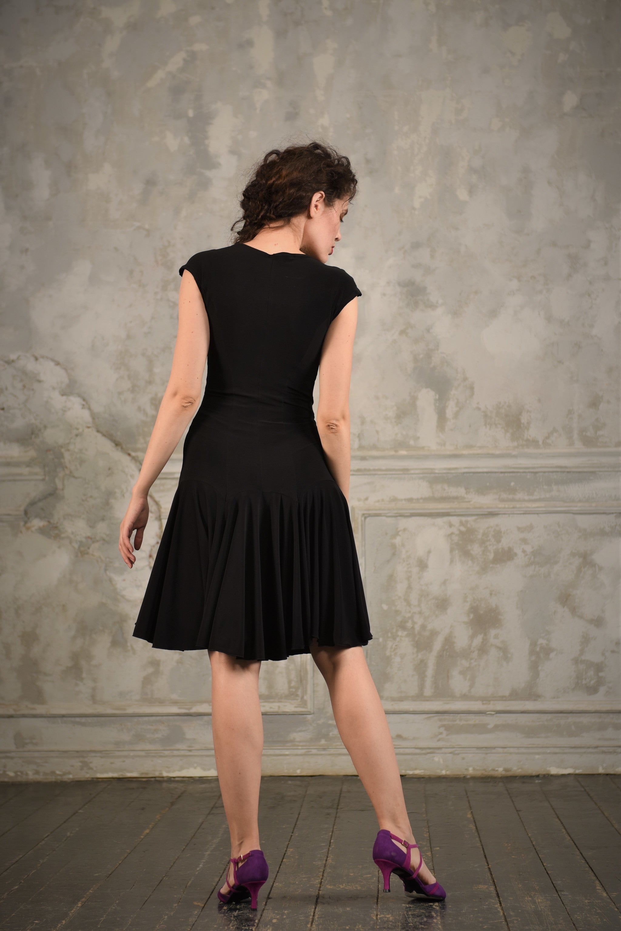 Salsakleid Rosario SM8009 Tiefschwarz (037)
