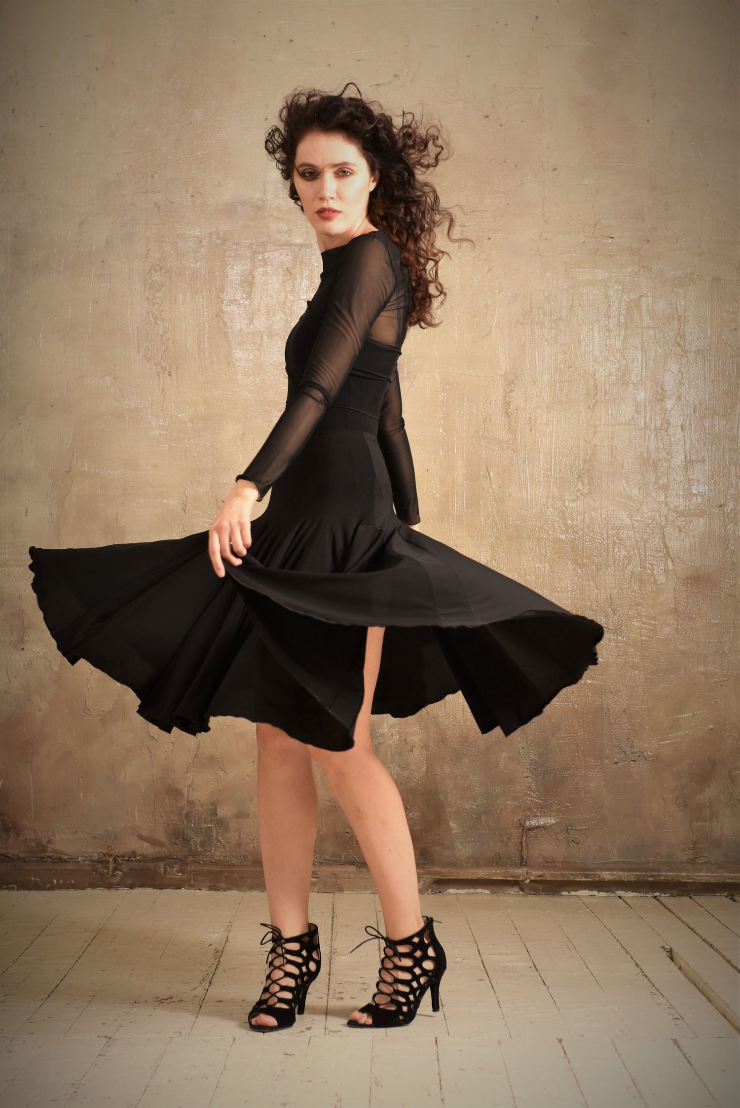 Tanzrock Swirl SM7012 Tiefschwarz (037)