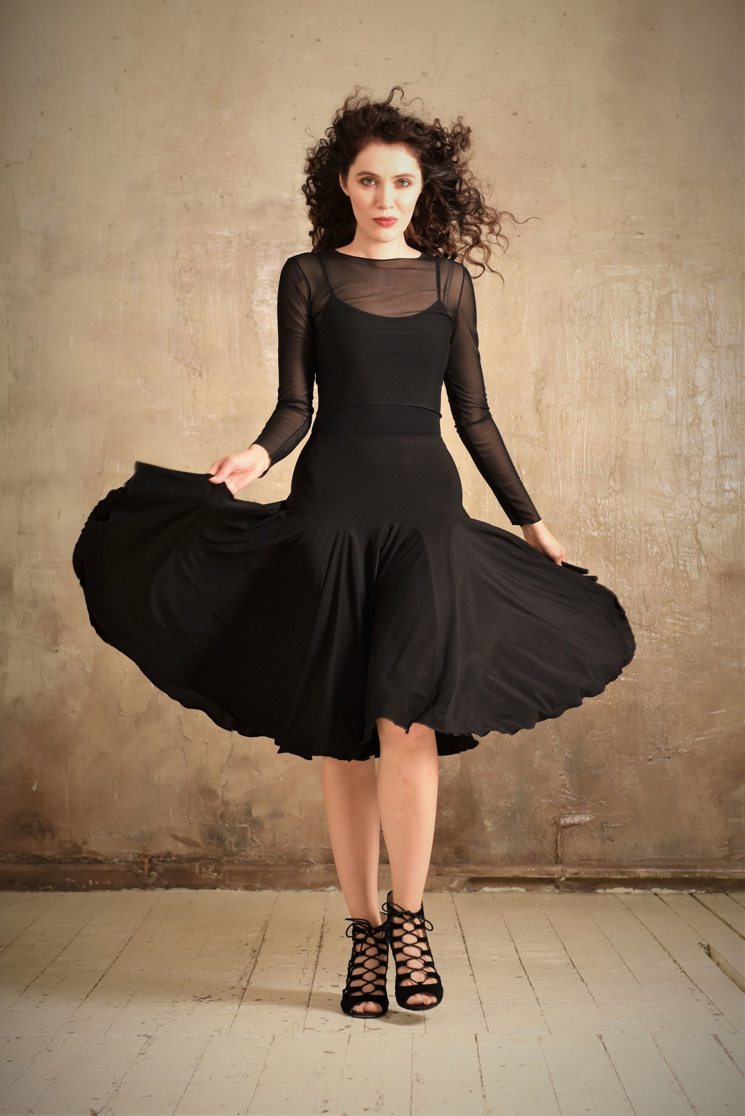 Tanzrock Swirl SM7012 Tiefschwarz (037)